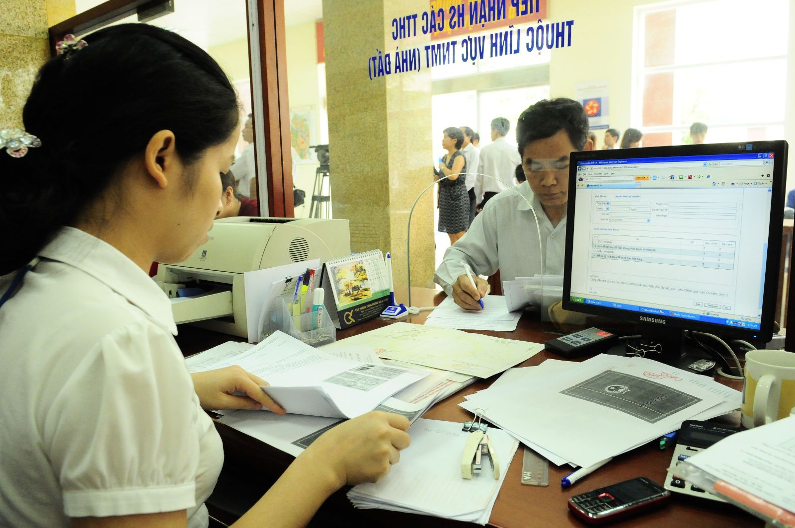 Những bất cập của Luật xử lý vi phạm hành chính năm 2012