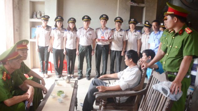 Về quyền tố cáo của người được thi hành án?