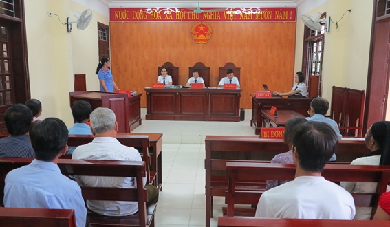Trình tự, thủ tục giải quyết vụ án dân sự theo thủ tục rút gọn tại Tòa án cấp sơ thẩm