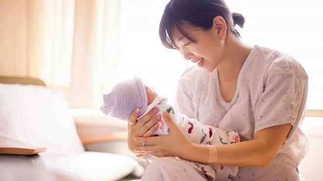 Điều kiện, hồ sơ, thủ tục và mức hưởng chế độ thai sản mới nhất