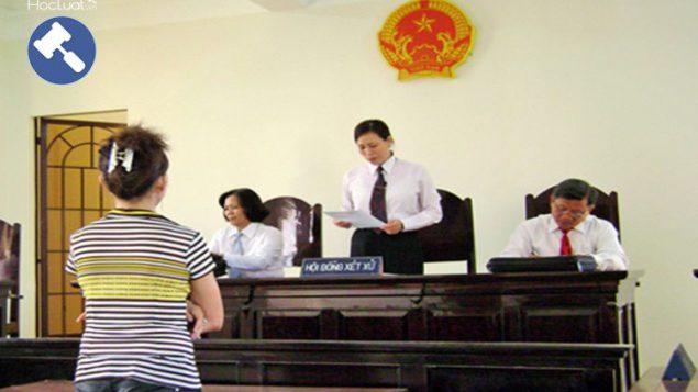 Ly hôn với một bên đang bị truy nã