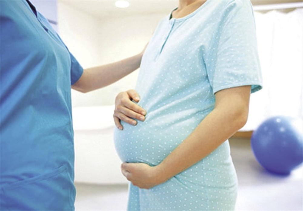 Pháp luật về bảo vệ quyền lợi cho lao động nữ mang thai