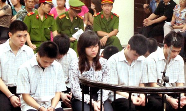Miễn trách nhiệm hình sự đối với người chưa thành niên phạm tội