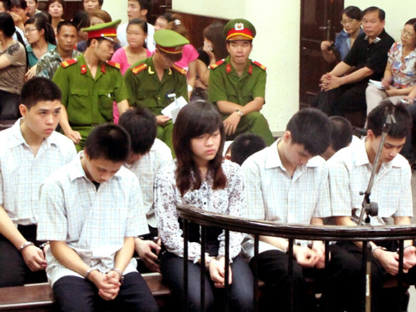 Miễn trách nhiệm hình sự đối với người chưa thành niên phạm tội
