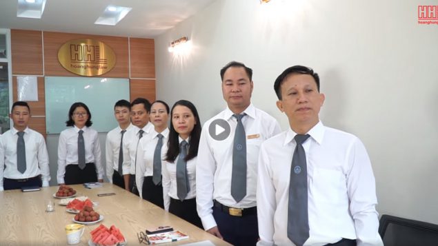 Hoạt động chào cờ – VPLS Hoàng Hưng